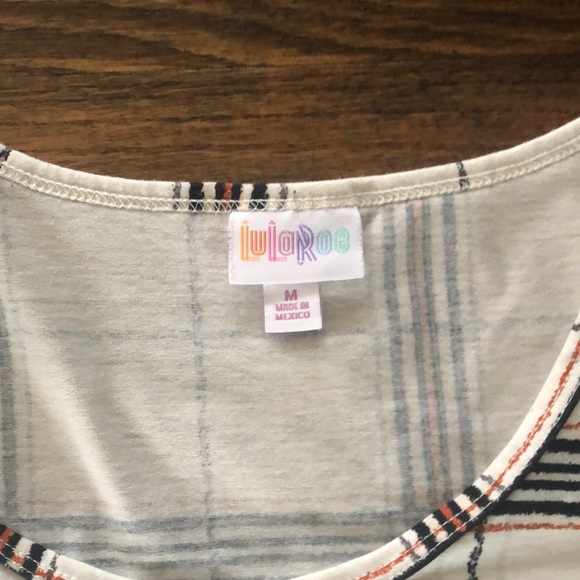 LuLaRoe shirt! - Picture 3 of 3